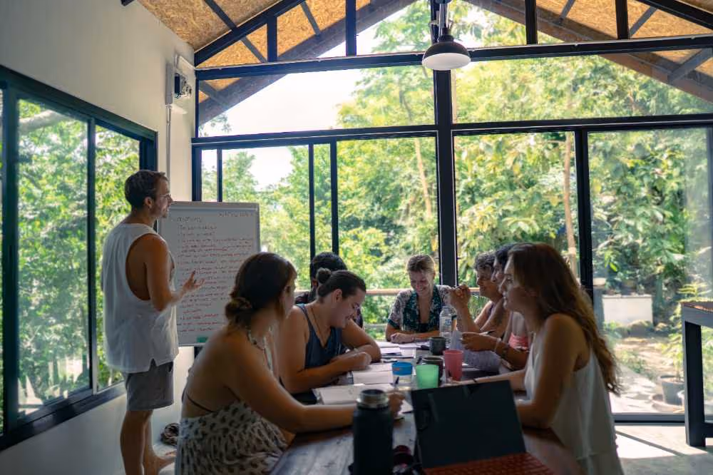 [background image] image of breakfast table setting (for a bed & breakfast)